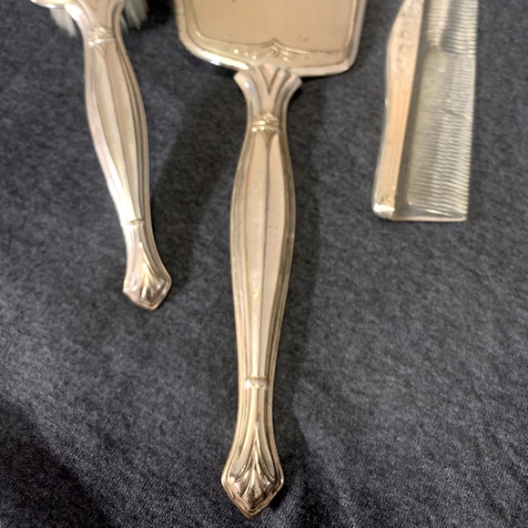 Stunning Vintage Mid-Century Modern Vanity set - Picture 5 of 14